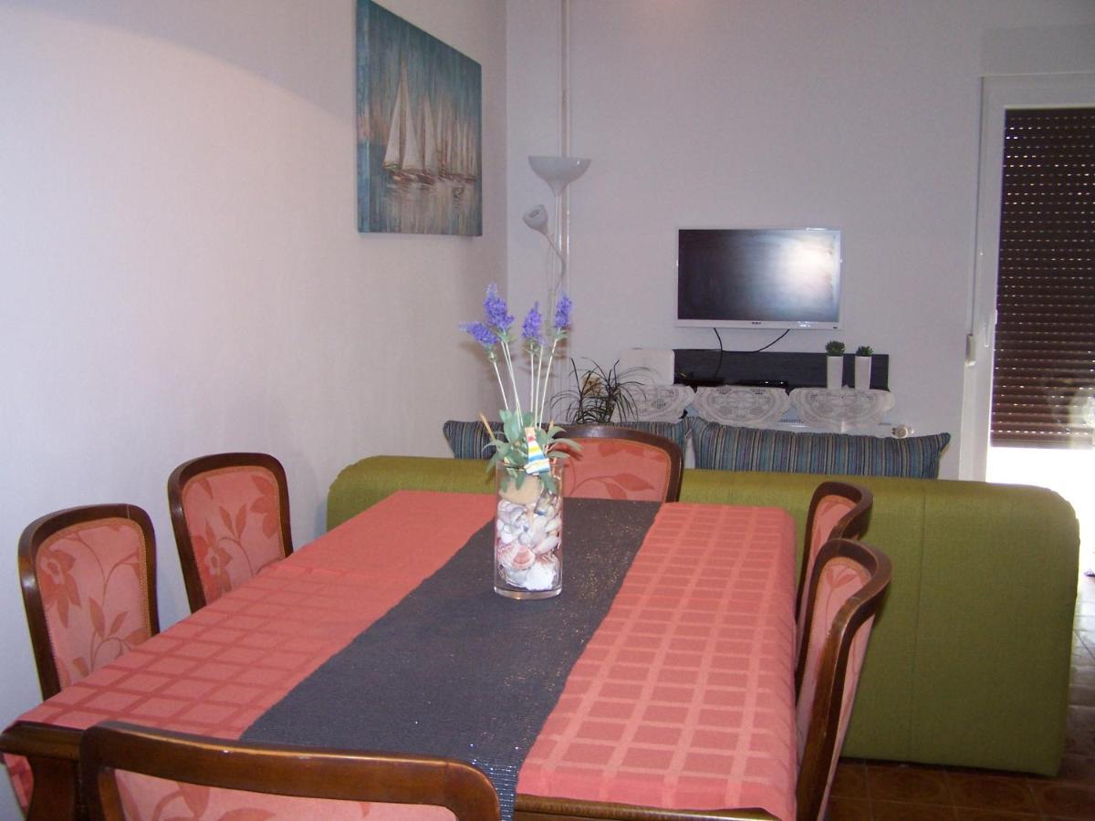 Apartments By The Sea Novalja, Pag - 18154 Esterno foto